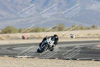 media/Dec-06-2025-CVMA (Sat) [[4a896cc04c]]/Race 8- Formula 40 MW and LW/